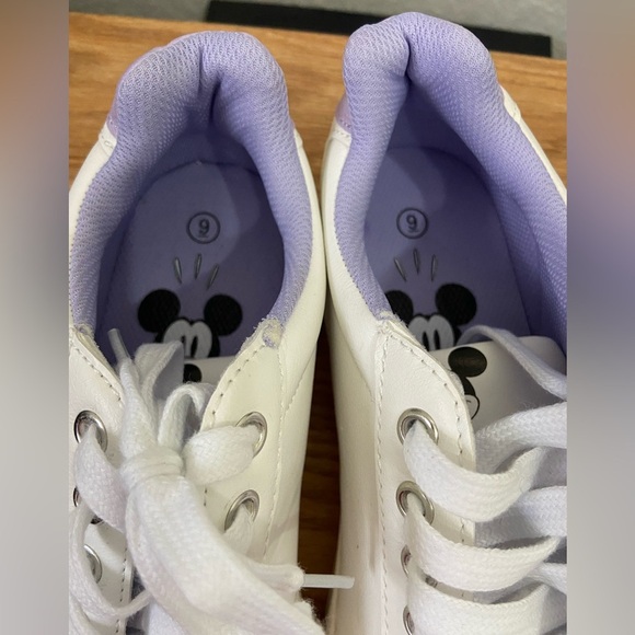 Disney Mickey Mouse Sneakers Womens 9 White Purple - Picture 5 of 10